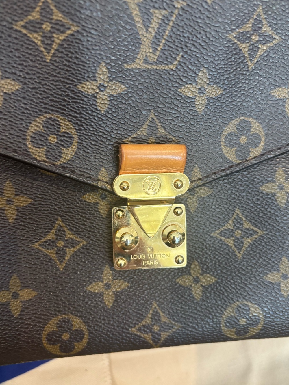 LOUIS VUITTON Pochette Métis - Picture 6 of 14